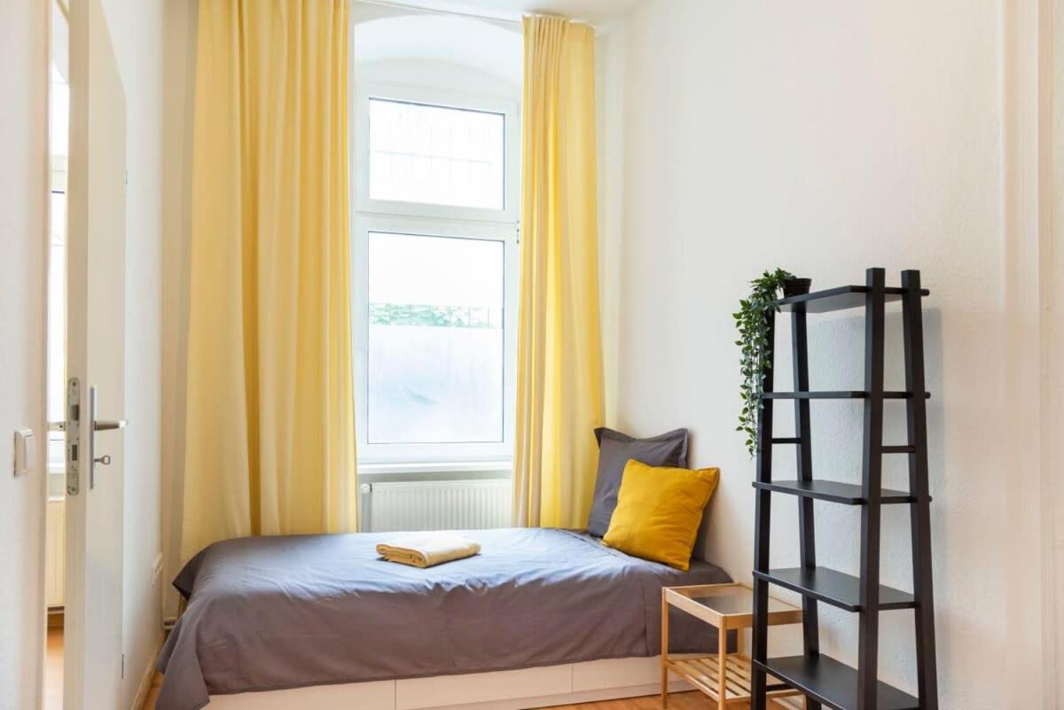 Spacious Family At Mauerpark Selfcheckin Appartement Berlijn